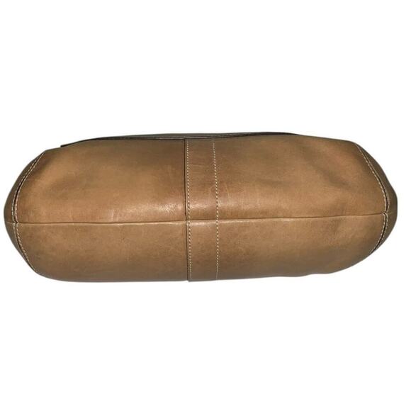 VINTAGE COACH ERGO TAN LEATHER FRONT POCKET HALF MOON SHOULDER BAG - Picture 8 of 16